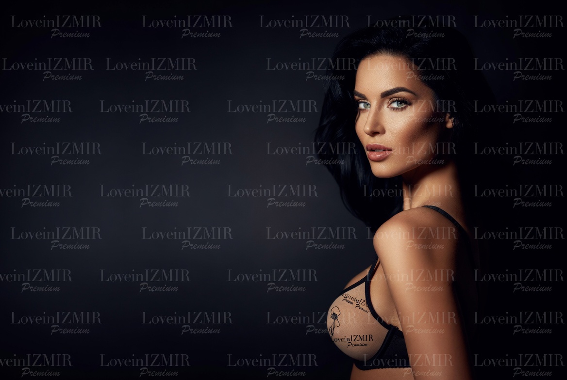 LoveinIZMIR kızı